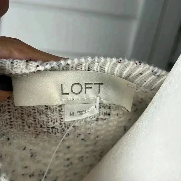 LOFT Flecked Bobble Sleeve Sweater Size Medium NWT - Picture 10 of 13